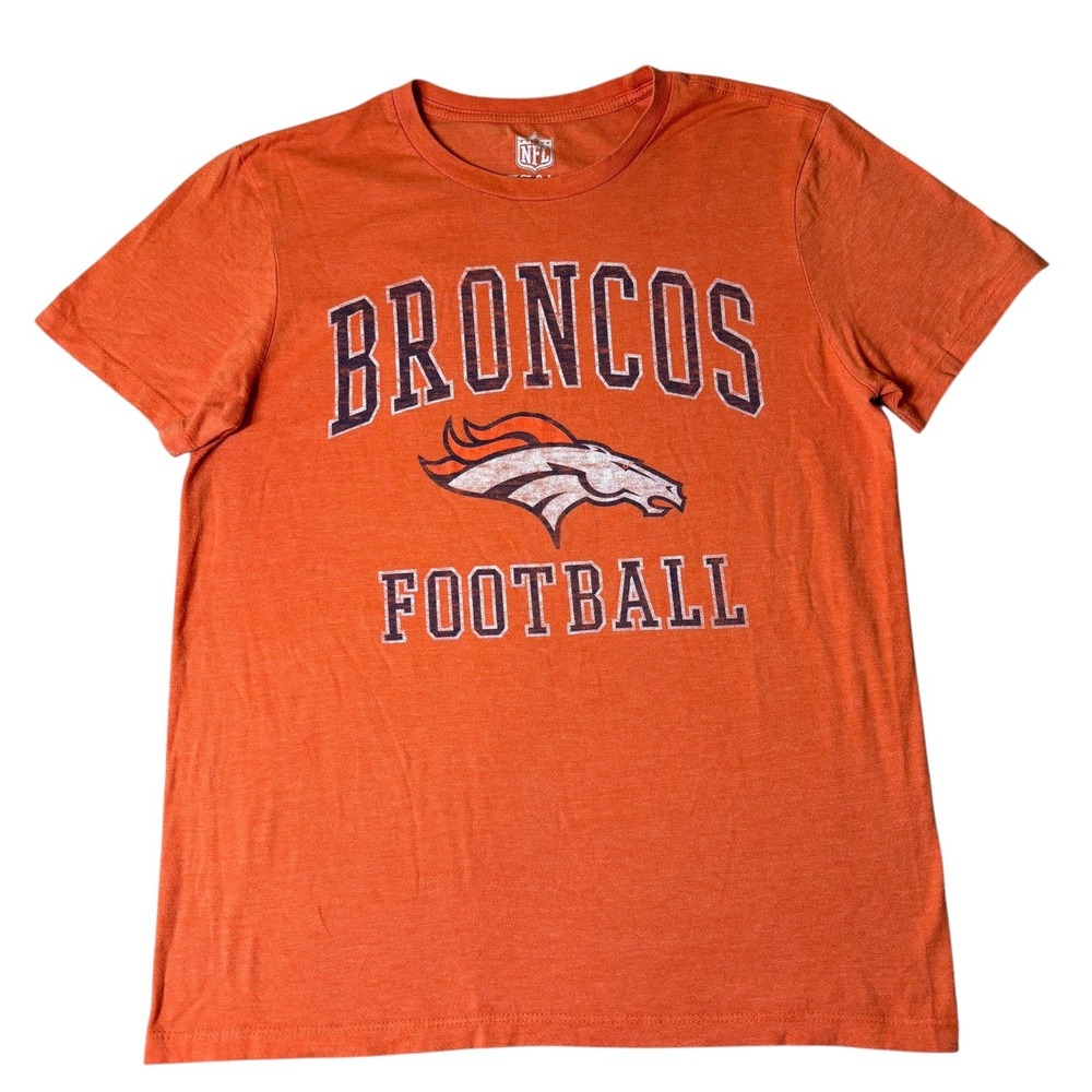 Denver Broncos T Shirt Mens M Orange NFL Team Apparel‎  Football Distressed - Picture 2 of 7
